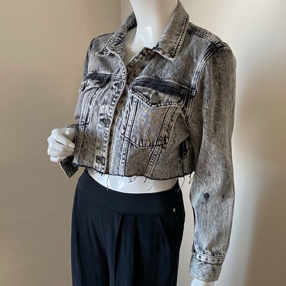Frame Denim Black & Grey Acid Wash Cropped Jean Jacket w Raw Frayed Hem - Picture 4 of 7